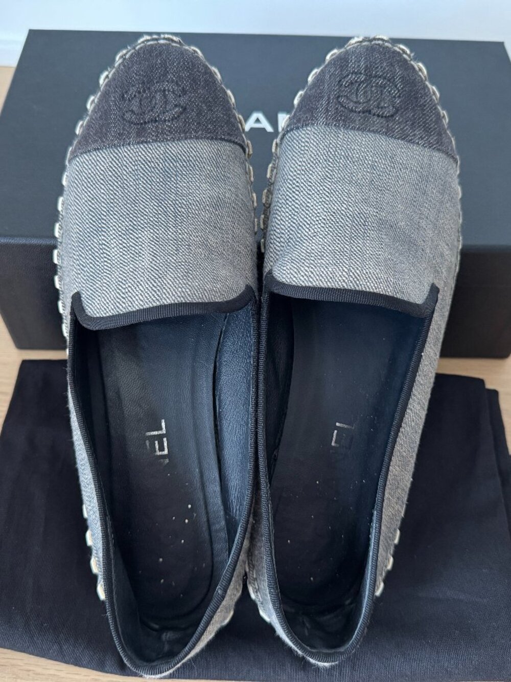 CHANEL Mocassins Loafers Blue/Navy EU40